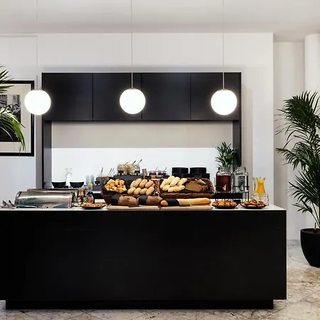 Mabi Centre Szálloda 4*