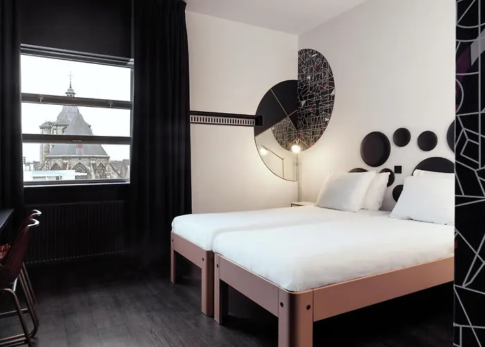 Mabi Centre Szálloda 4*